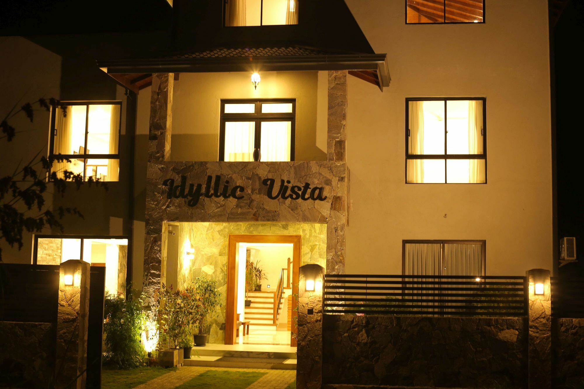 Idyllic Vista Apartment Huduhumpola Luaran gambar